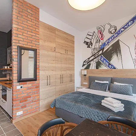 Modern Old Town With Free Parking Apartamento *